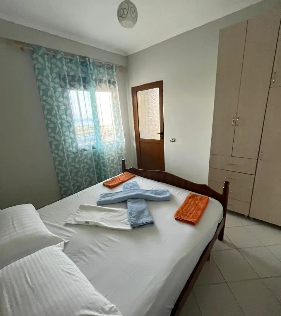 Dima'S Apartments Borsh